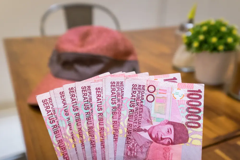 aplikasi penghasil uang resmi dari pemerintah tanpa undang teman
